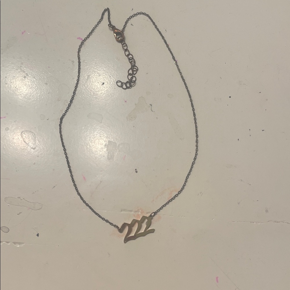 Elegant Silver Necklace